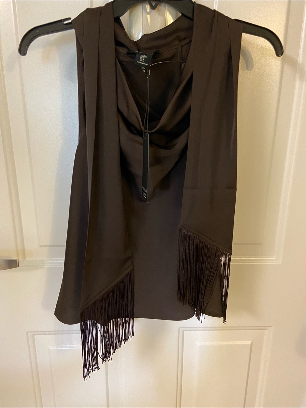 🤎Rachel Zoe Dark Brown Sleeveless Blouse with Attached Scarf with Fringe🤎